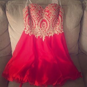 Formal/Homecoming/Quinceañera Red dress